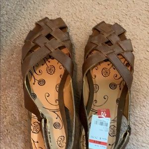 Brand new sandals